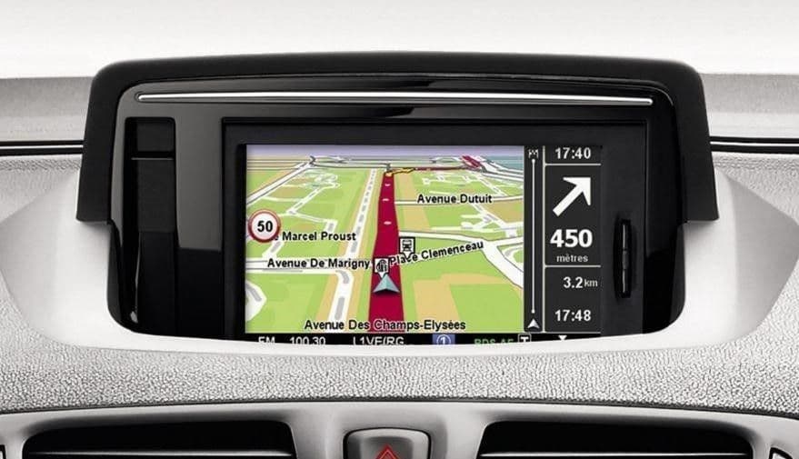 Renault Carminat TomTom Live 11.25 SD-Karte Europa | Teilenummer: 8201753027 – Bild 2