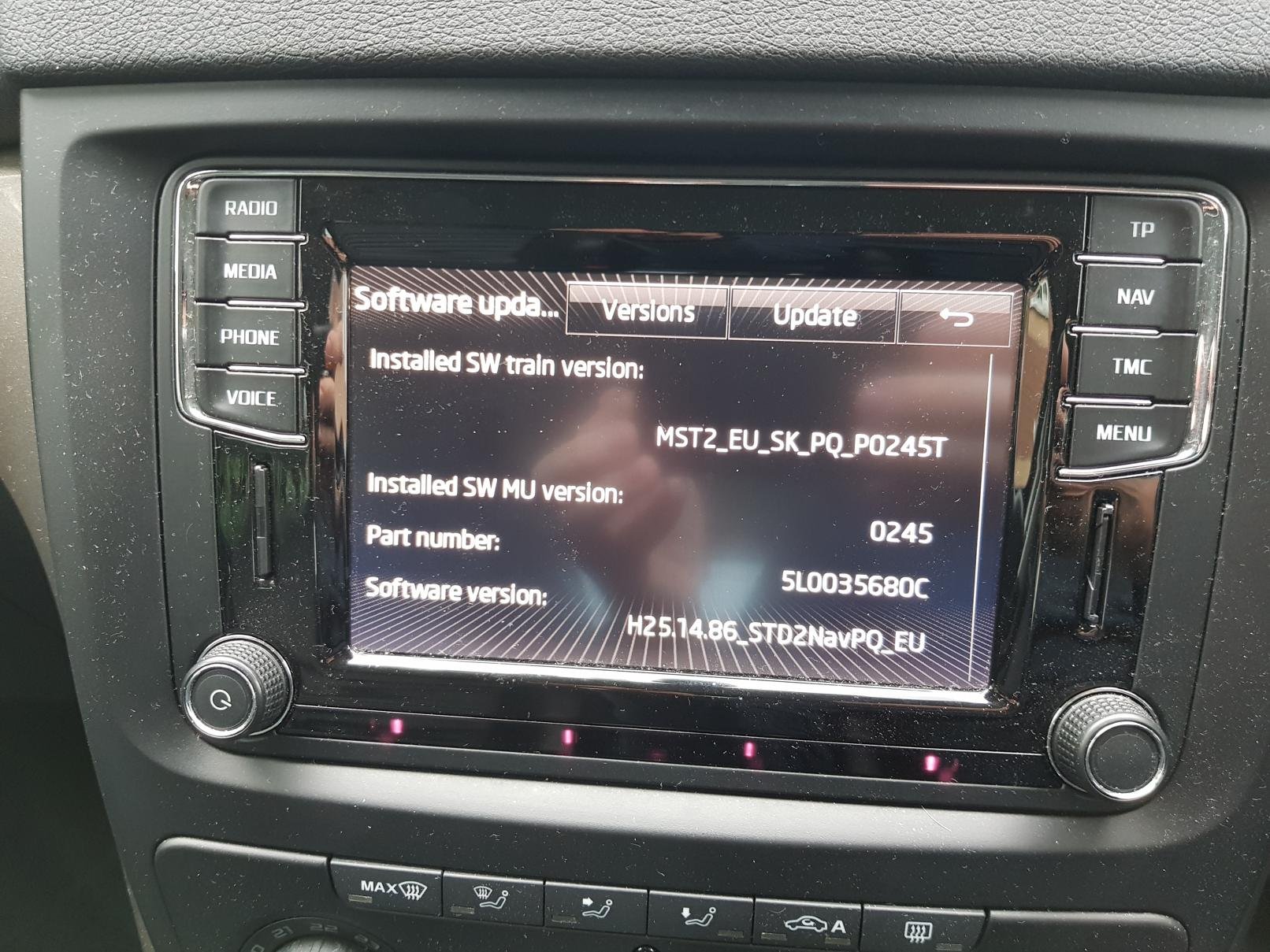 Skoda Amundsen MIB2 SD Karte Europa 32GB | Teilenummer: 5L0051236EC – Bild 3